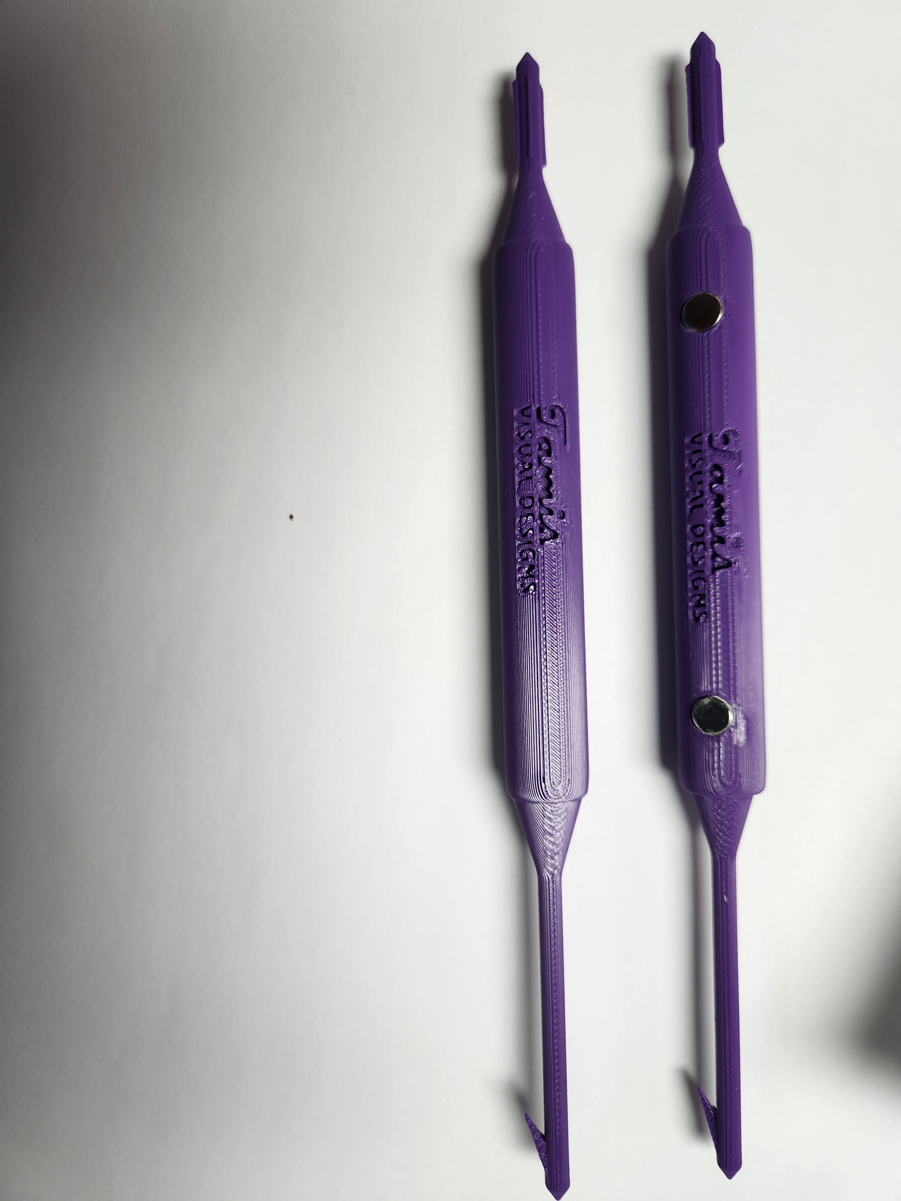 GripRx™ 2-in-1 Magnetic Pharmacy Seal Breaker/Cotton Puller