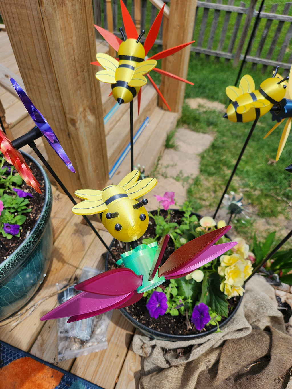 Bee Spinner