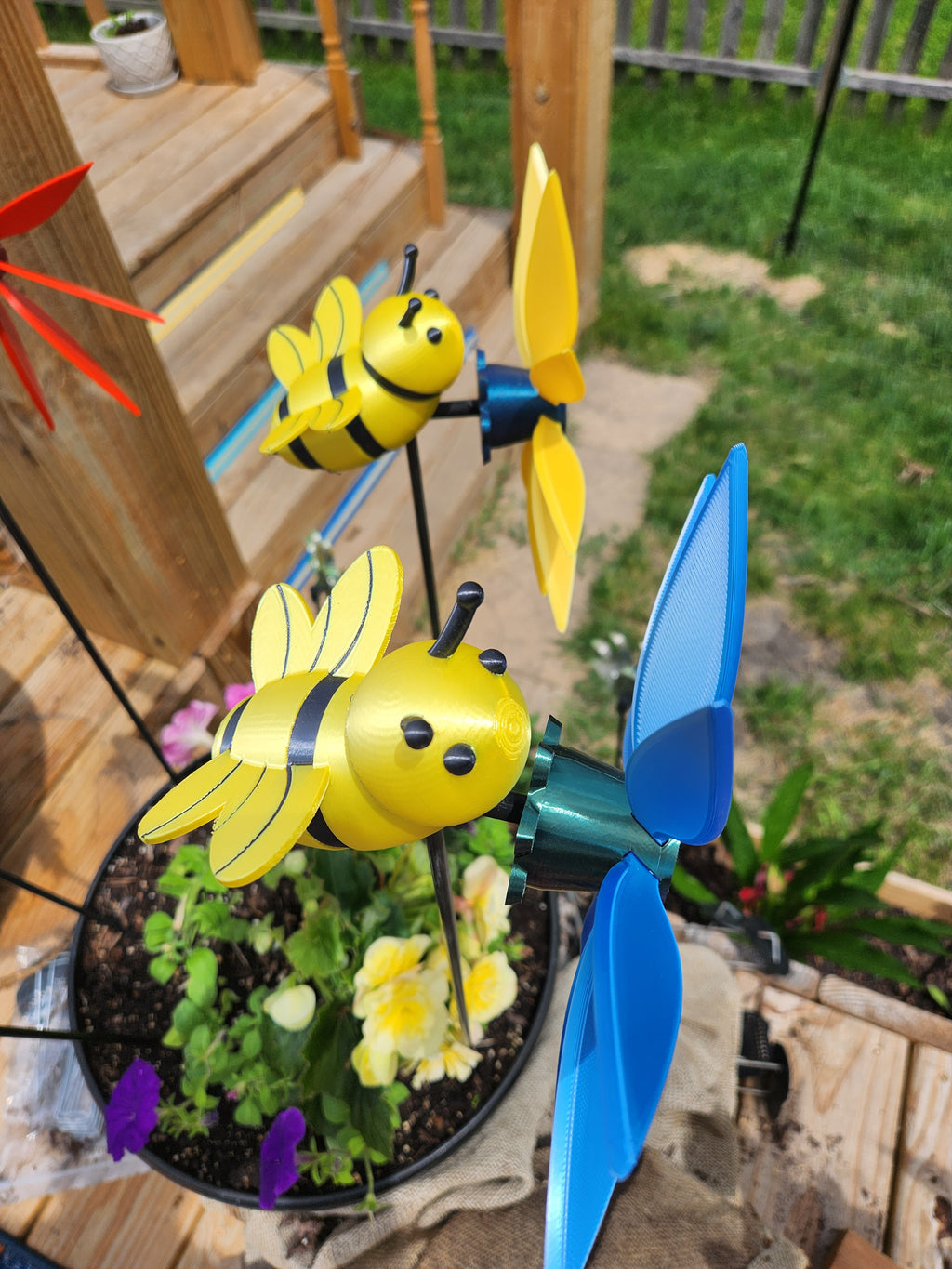 Bee Spinner