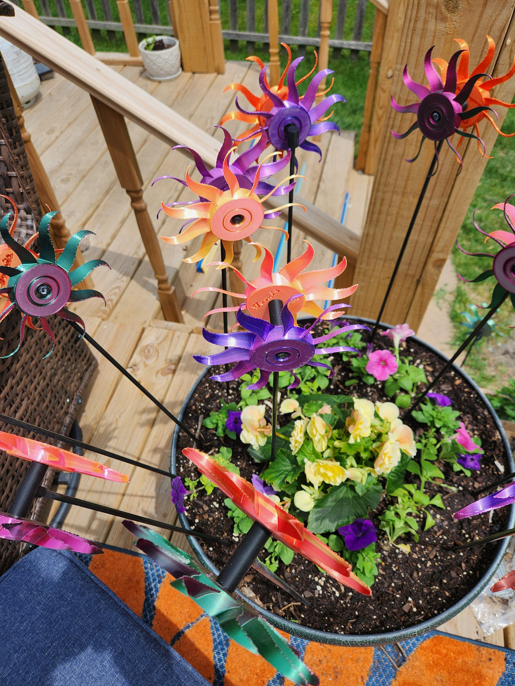 Small Double Center Wind Spinner