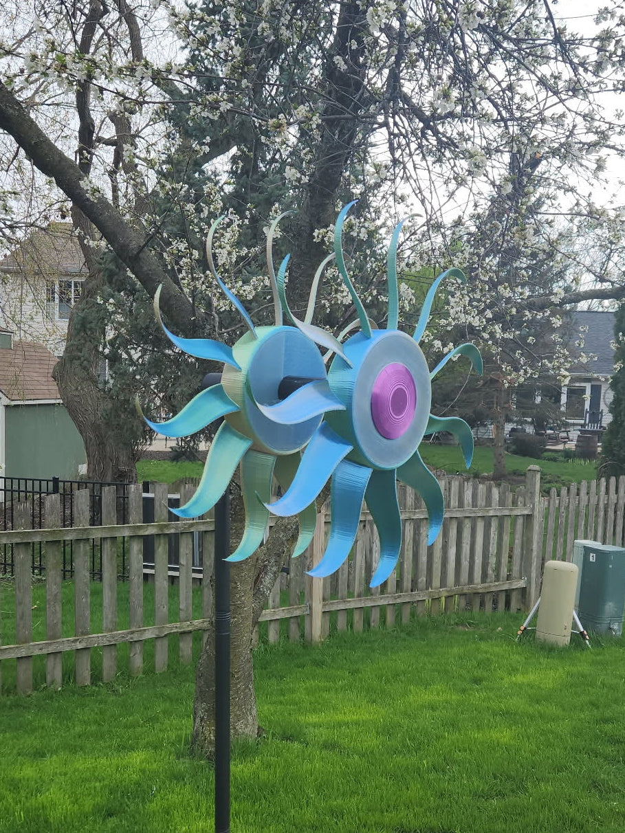 Large Double Wind Spinner